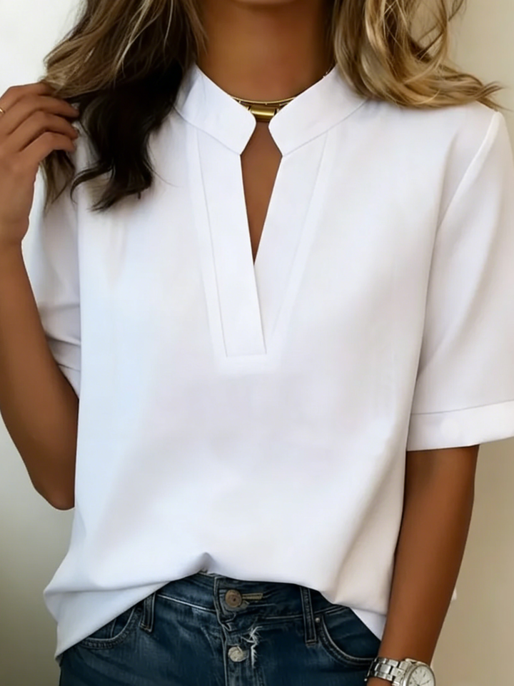 Margaux | V-nyakú elegáns blúz arany részletekkel