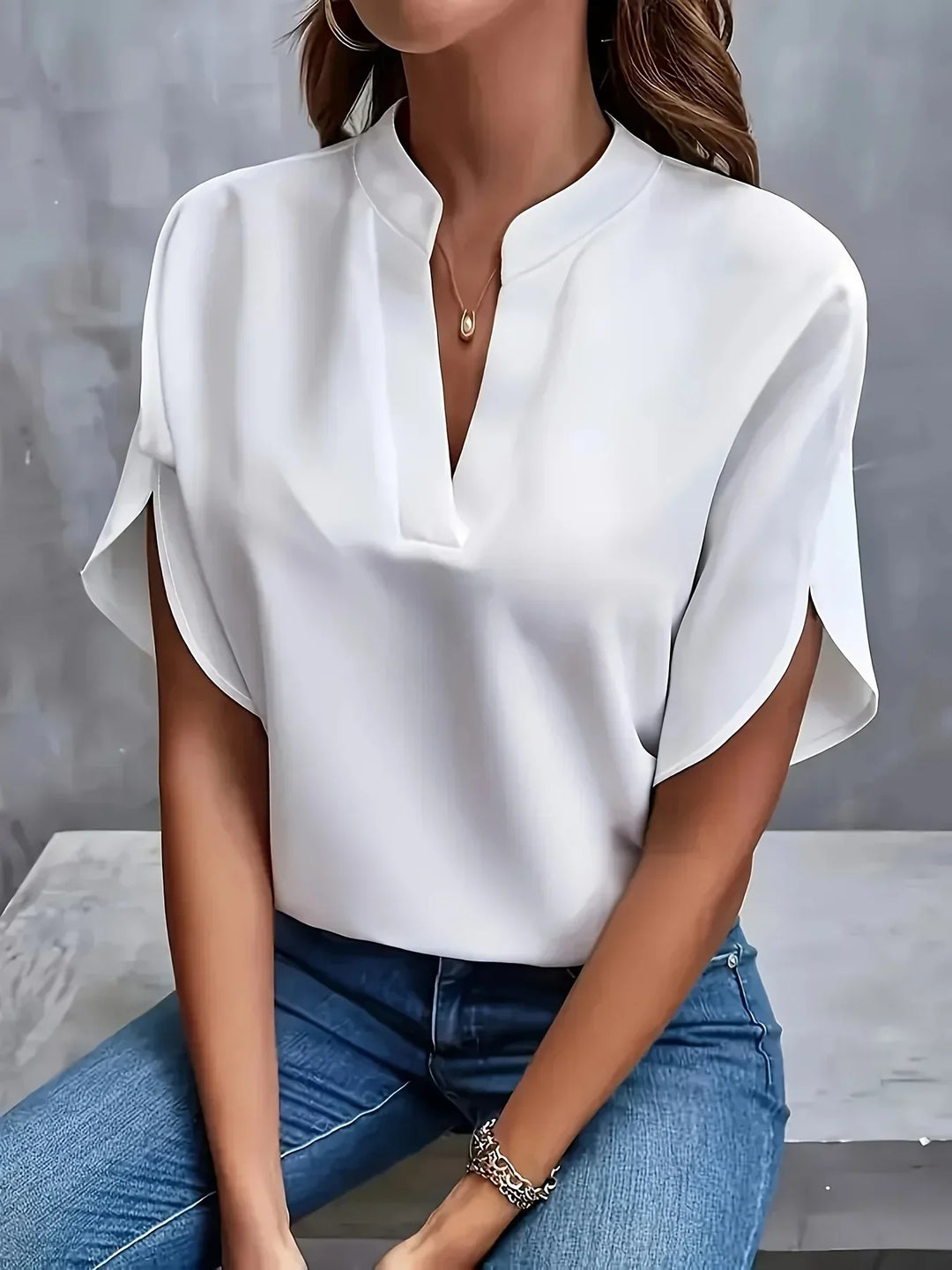 Thalia™ | Elegáns blúz testreszabott dizájnnal