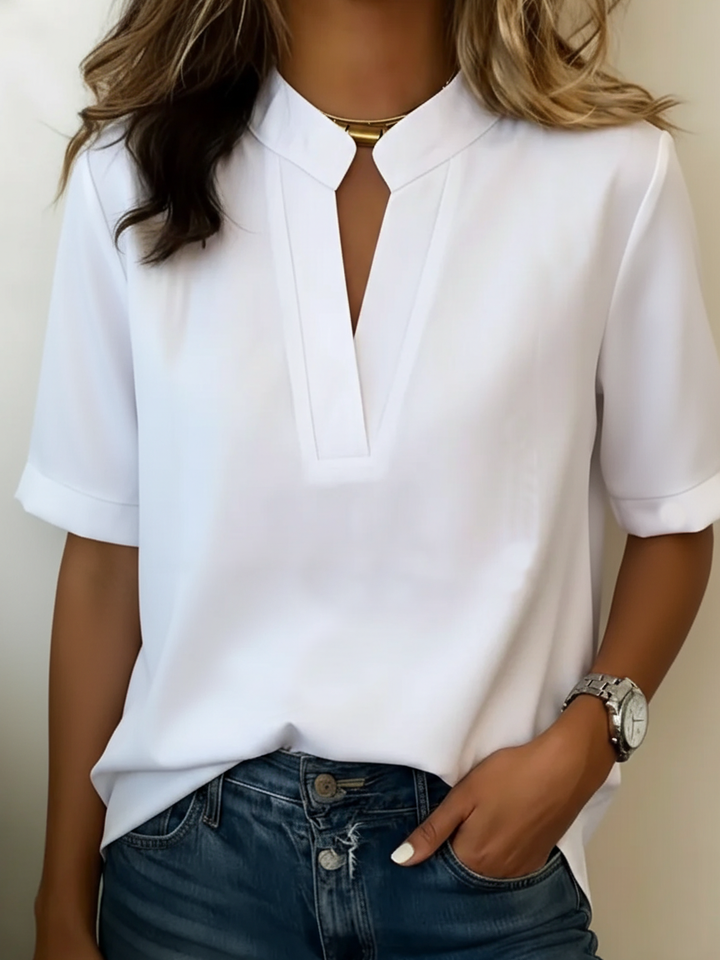 Margaux | V-nyakú elegáns blúz arany részletekkel
